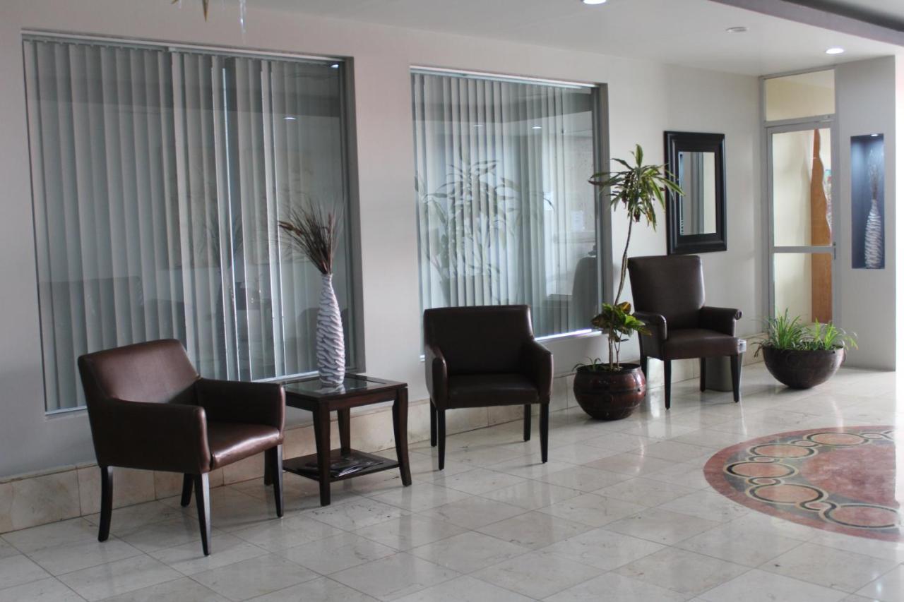 Hotel Adriana Hidalgo del Parral Bagian luar foto